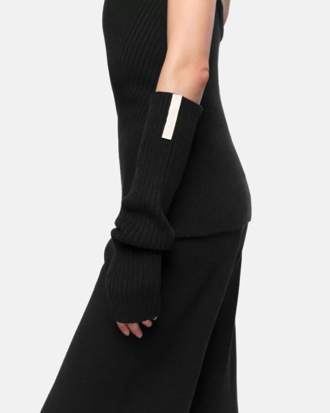 Apparis Cynda Arm Warmers Noir Online