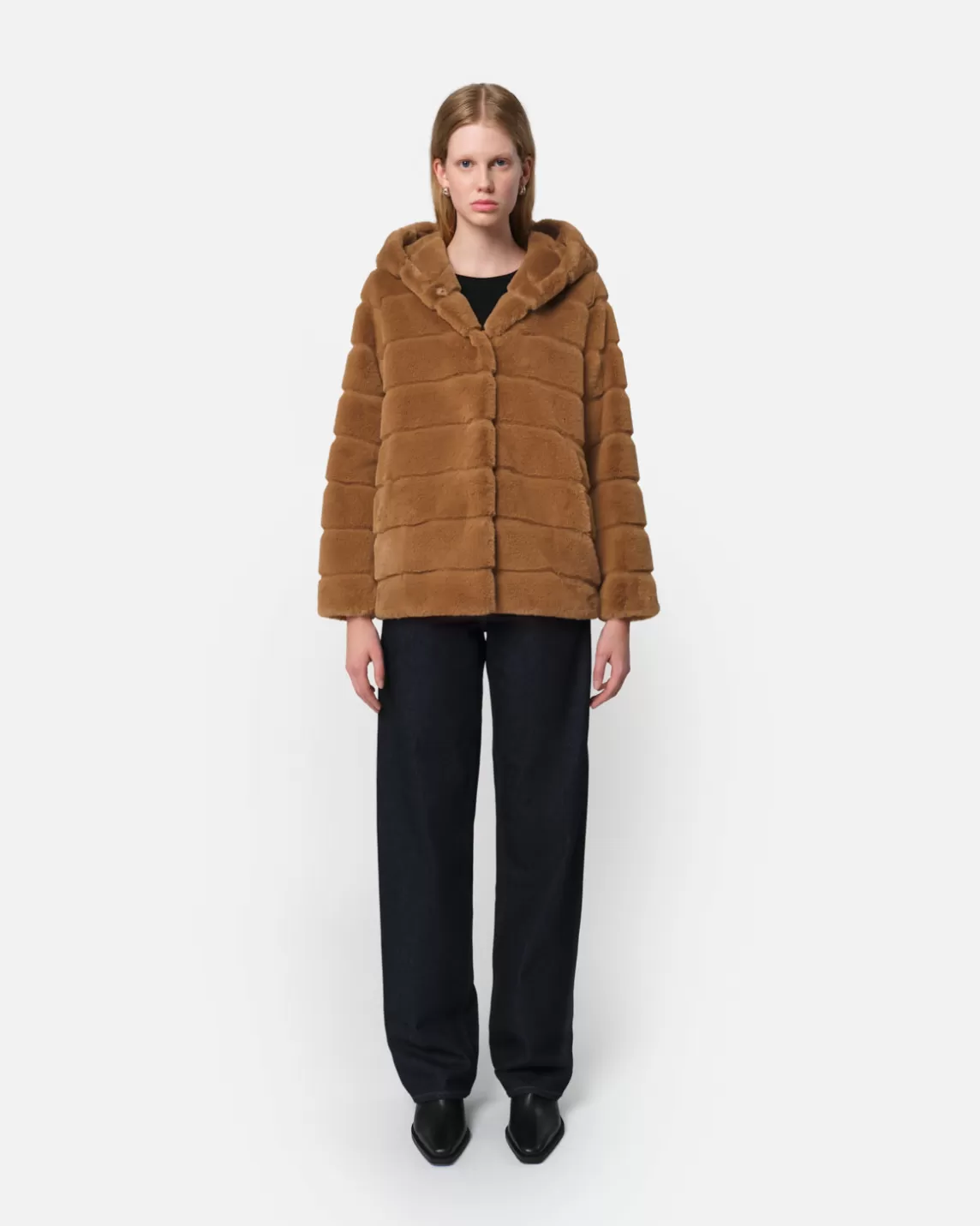 Apparis Goldy Coat Camel Store